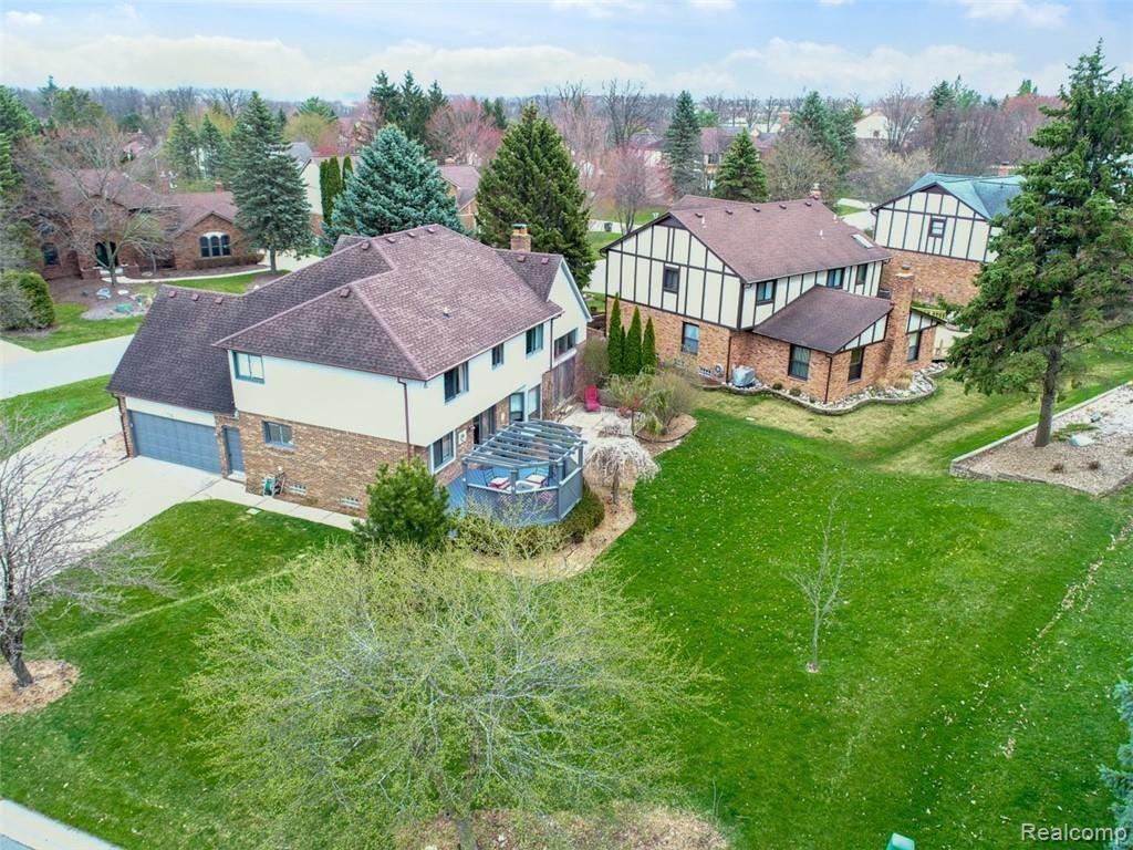 1710 Rapids Way Rochester, MI 48309 - Photo 41 of 42 Drone 5.jpg
