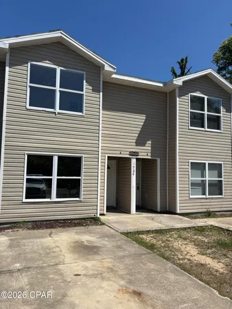 $1,695 | 754 Sherman Avenue, Unit A, Panama City, FL 32401