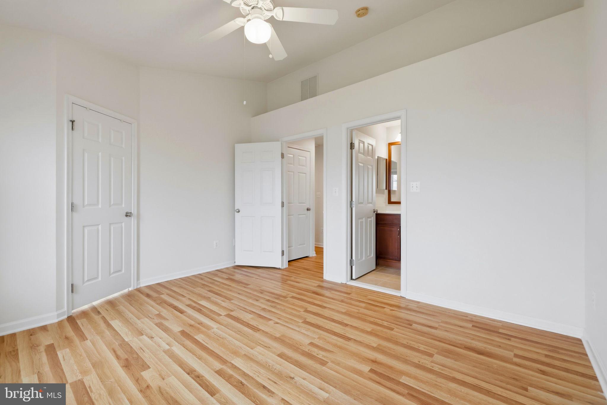 25156 Monteith Terrace Chantilly, VA 20152 - Photo 53 of 72 Bright and airy room with wood floors.