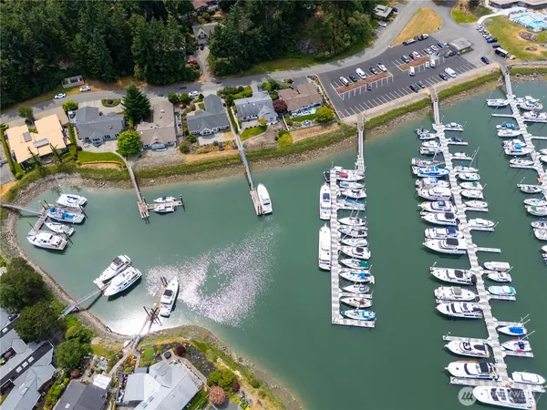 $929,000 | 880 Shoshone Drive, La Conner, WA 98257