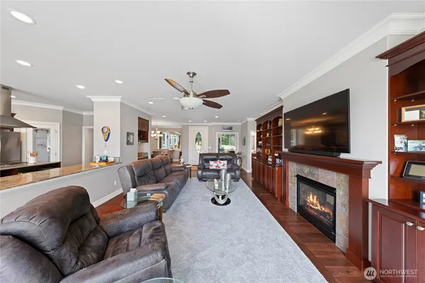 $929,000 | 880 Shoshone Drive, La Conner, WA 98257