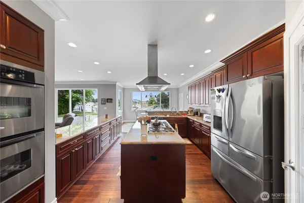 $929,000 | 880 Shoshone Drive, La Conner, WA 98257