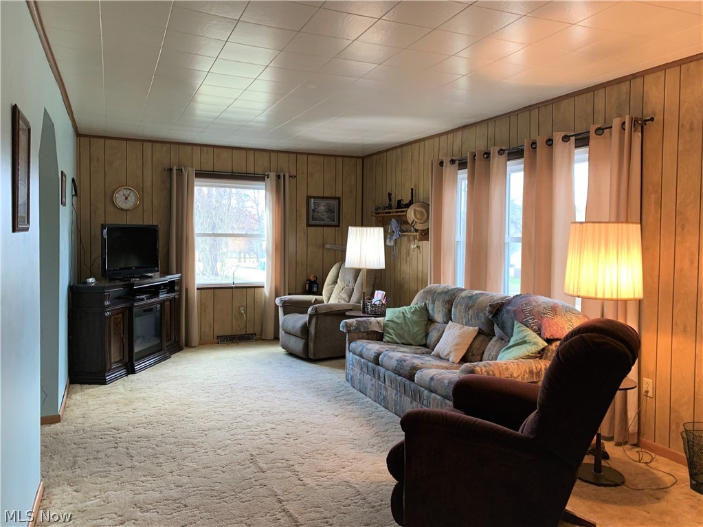 3302 Barclay Messerly Road Southington, OH 44470 - Photo 7 of 19