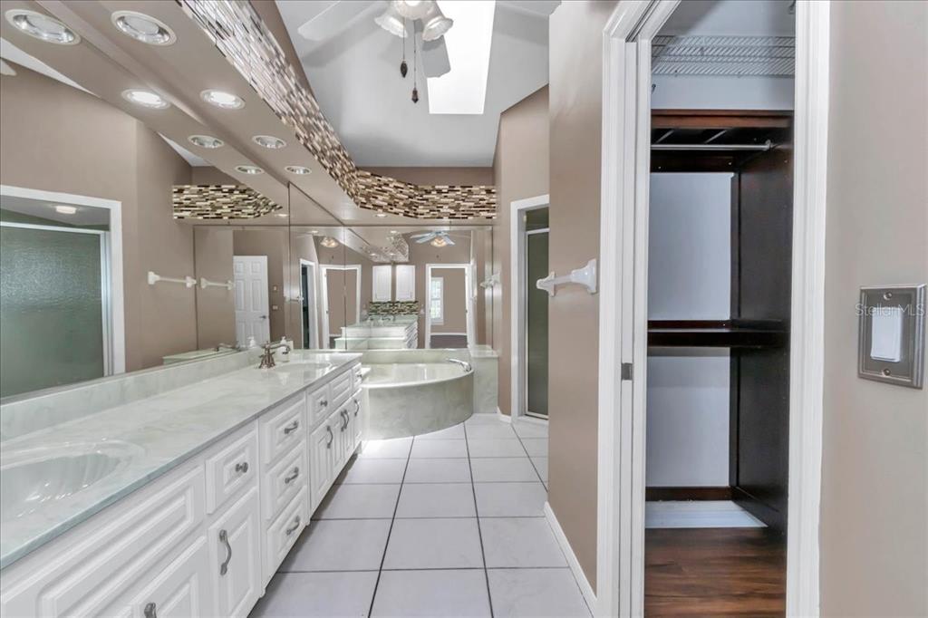 9810 Southwest 206th Ct Road Dunnellon, FL 34431 - Photo 36 of 68 Gallery Image 36