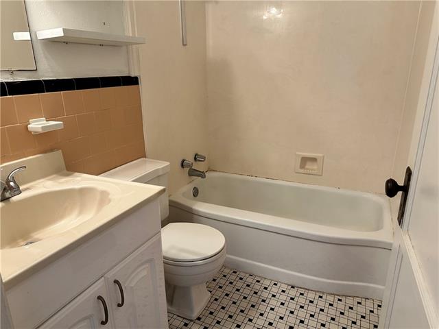 132 Ridgewood Drive Metairie, LA 70005 - Photo 11 of 18