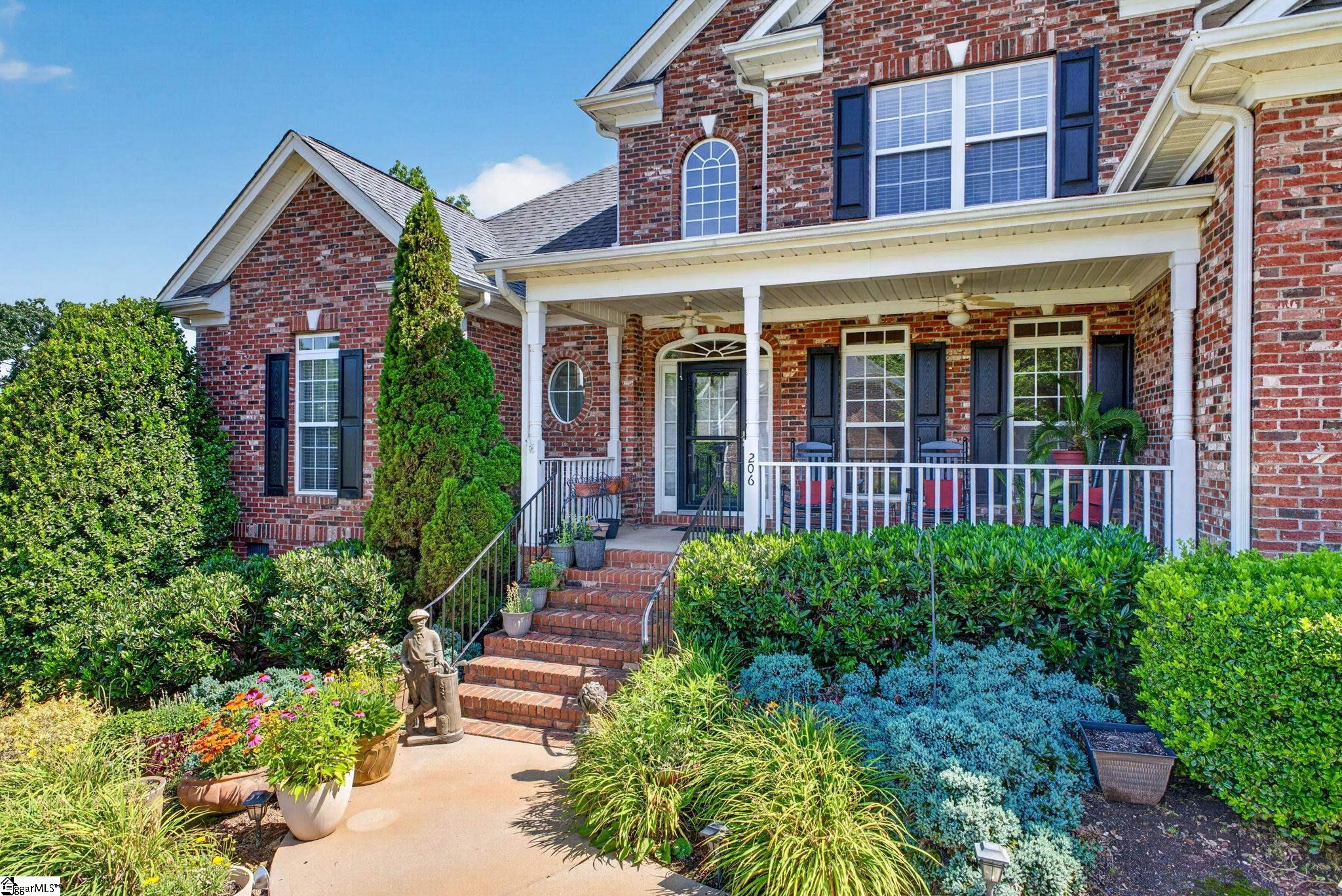 206 Abercorn Way Simpsonville, SC 29681 - Photo 2 of 40