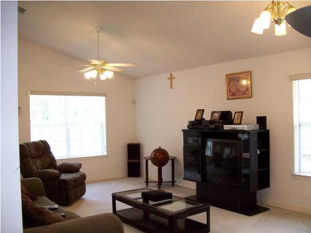 760 Randall Roberts Road Fort Walton Beach, FL 32547 - Photo 3 of 12 Gallery Image 3