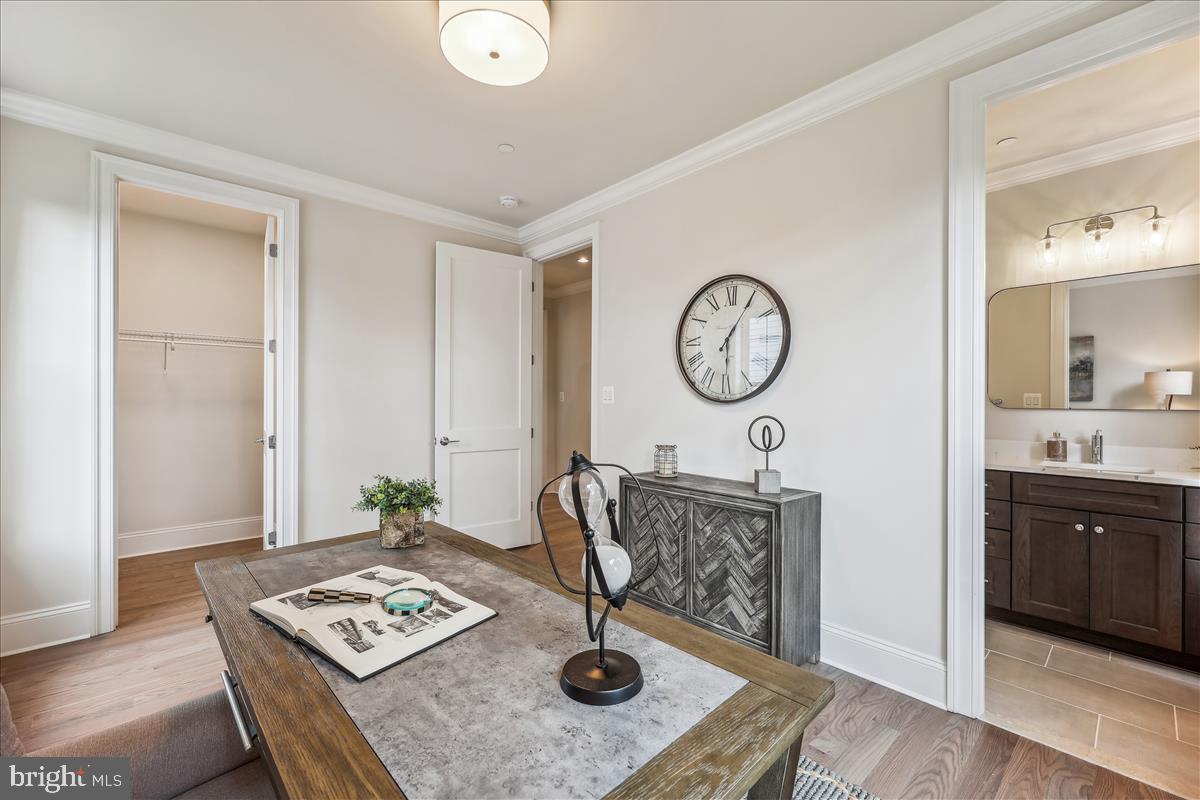 7600 Massena Road Bethesda, MD 20817 - Photo 19 of 102 Office/Guest Suite