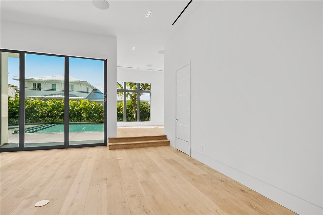 424 Northeast 5th Street Boca Raton, FL 33432 - Photo 30 of 51 a view of an empty room with glass door