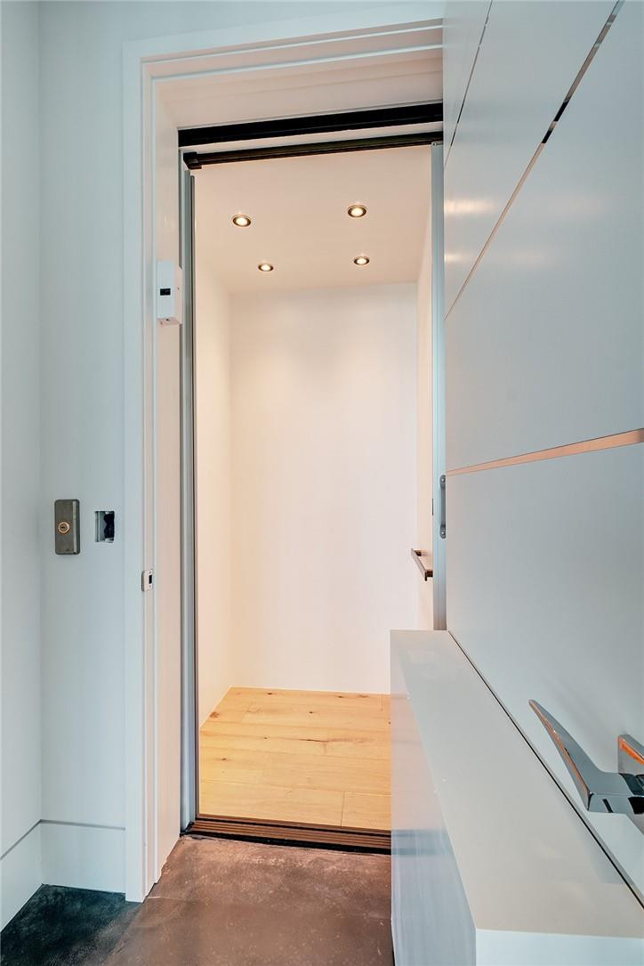 424 Northeast 5th Street Boca Raton, FL 33432 - Photo 40 of 51 a view of walk in closet