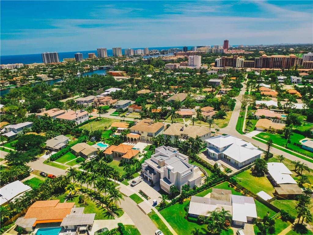 424 Northeast 5th Street Boca Raton, FL 33432 - Photo 43 of 51 a view of a city