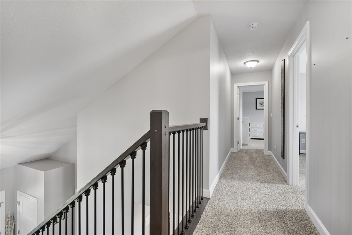 507 Raef Road Downs, IL 61736 - Photo 23 of 37 a view of a hallway with a hallway