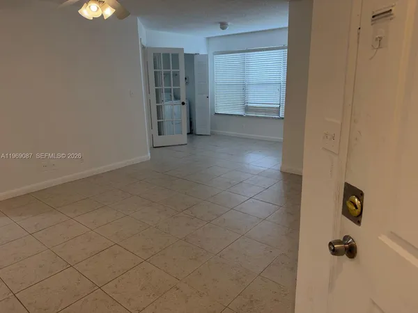 $2,100 | 2826 South University Drive, Unit 3102, Davie, FL 33328