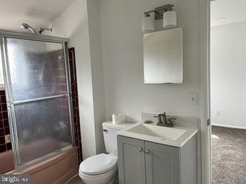 2817 Nestling Road Philadelphia, PA 19154 - Photo 16 of 17 2nd floor bathroom