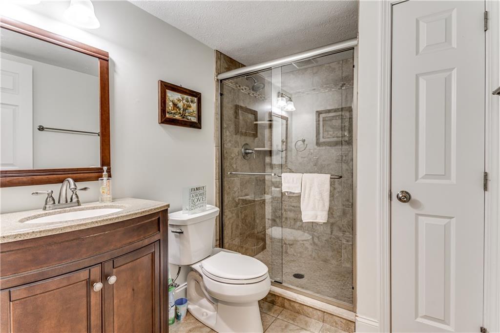 923 Settlers Ridge Road Pittsburgh, PA 15238 - Photo 21 of 25 Gallery Image 21