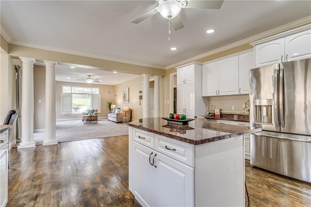 923 Settlers Ridge Road Pittsburgh, PA 15238 - Photo 10 of 25 Gallery Image 10