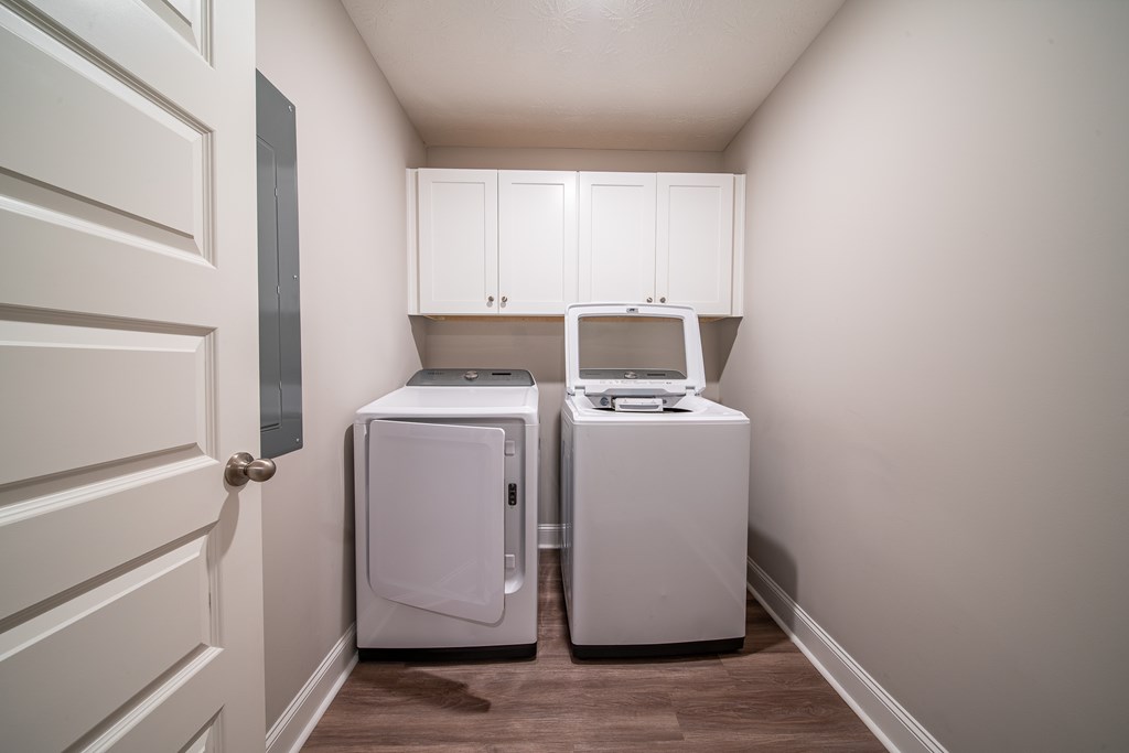 16 Maxwell Drive Fort Mitchell, AL 36856 - Photo 14 of 25 a utility room with dryer and washer