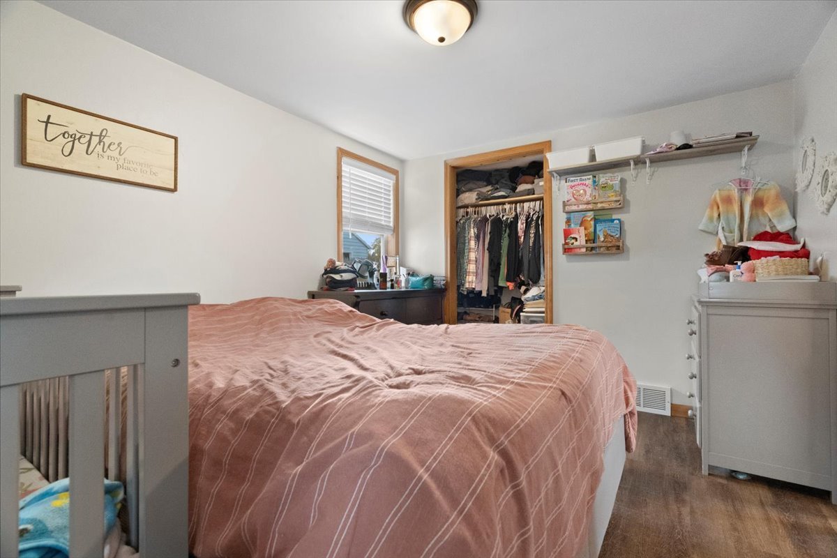 38195 Charleston Road Beach Park, IL 60087 - Photo 17 of 20