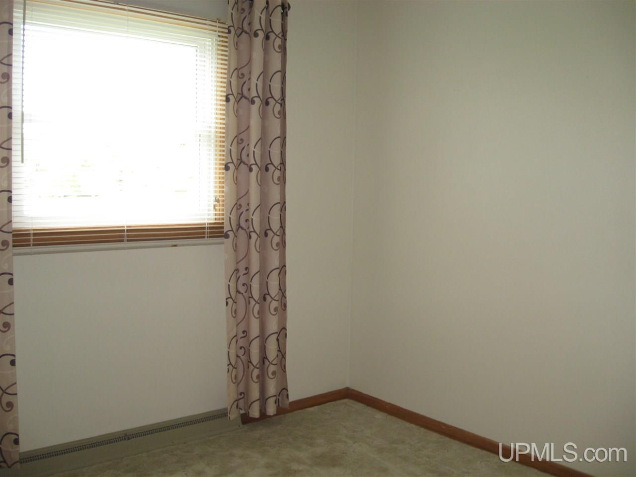 4375 M Road Escanaba, MI 49829 - Photo 9 of 21