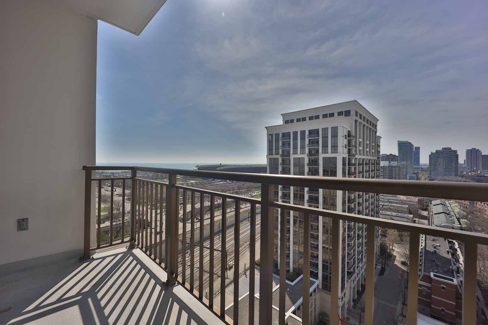 233 East 13th Street, Unit 1708 Chicago, IL 60605 - Photo 13 of 15 a view of a balcony with an outdoor space