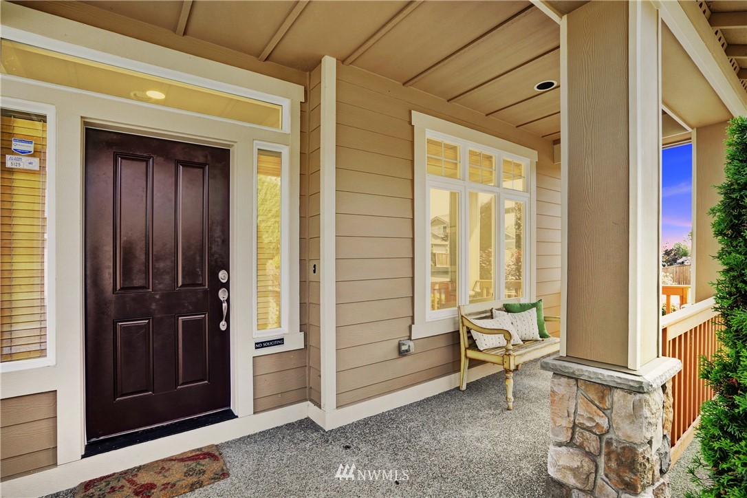 306 Pasco Drive Northeast Renton, WA 98059 - Photo 2 of 25