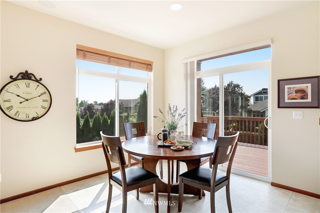 306 Pasco Drive Northeast Renton, WA 98059 - Photo 11 of 25
