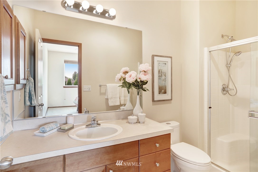 306 Pasco Drive Northeast Renton, WA 98059 - Photo 13 of 25