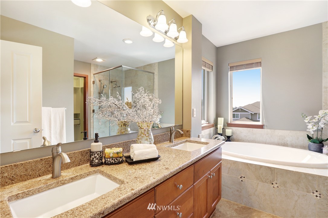 306 Pasco Drive Northeast Renton, WA 98059 - Photo 16 of 25