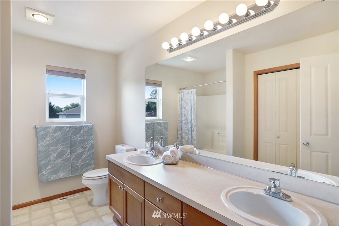 306 Pasco Drive Northeast Renton, WA 98059 - Photo 22 of 25