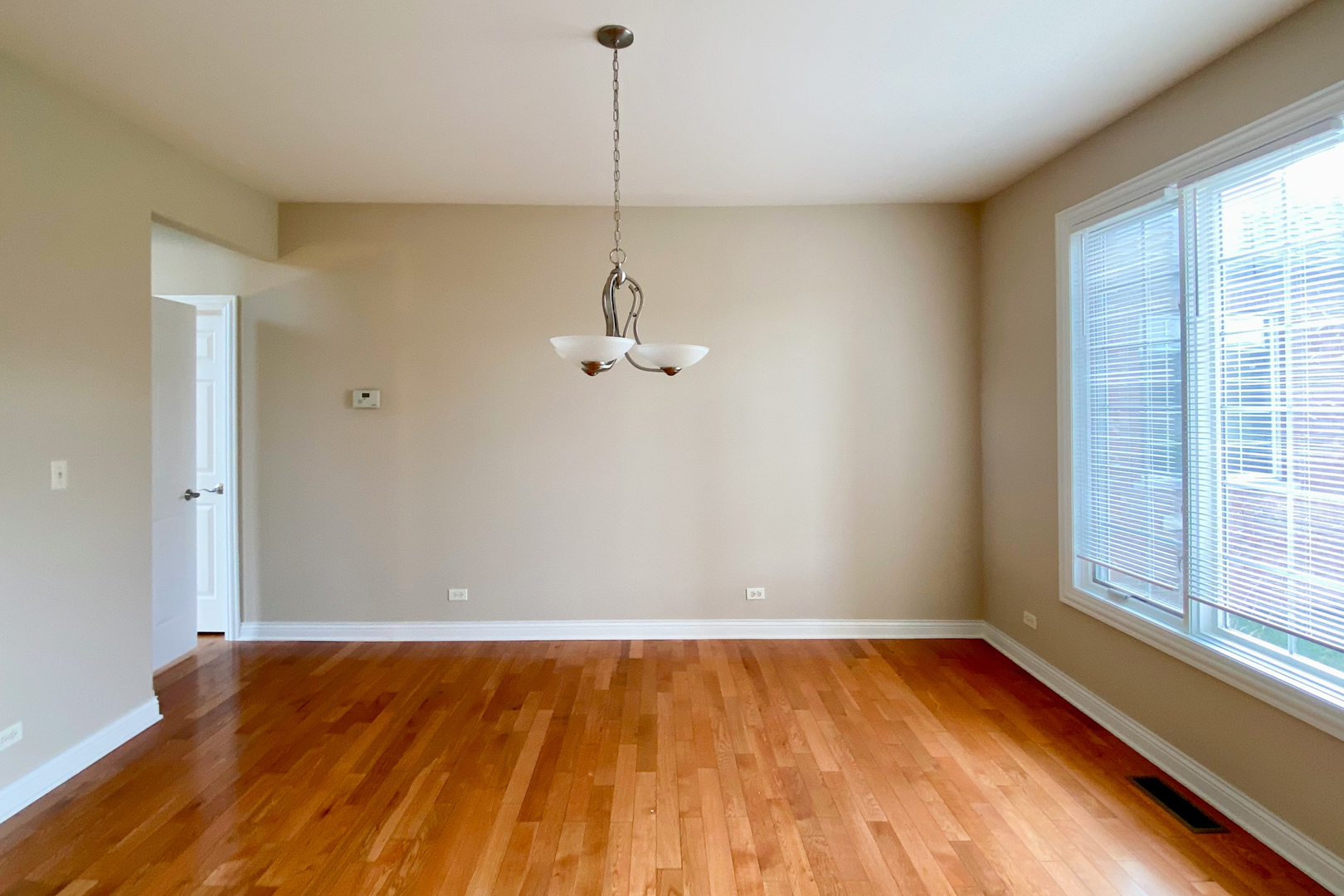 1884 Red Oak Lane Spring Grove, IL 60081 - Photo 17 of 27
