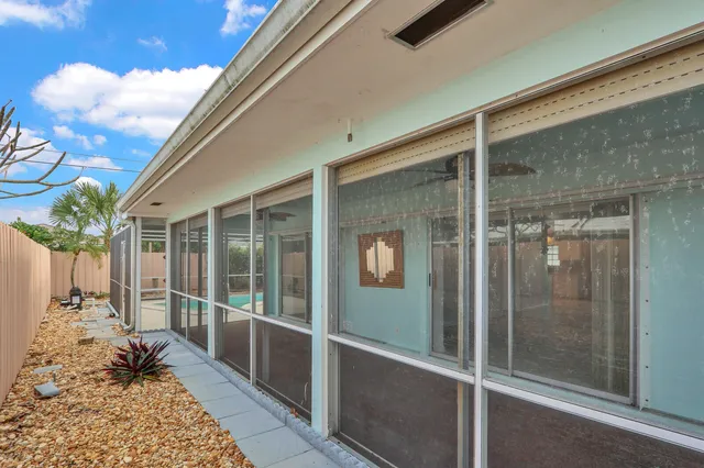 $824,900 | 3 Southeast Paddock Circle, Jupiter, FL 33469