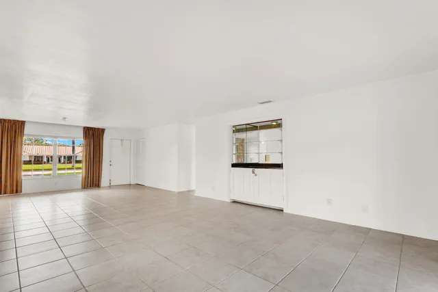 $824,900 | 3 Southeast Paddock Circle, Jupiter, FL 33469