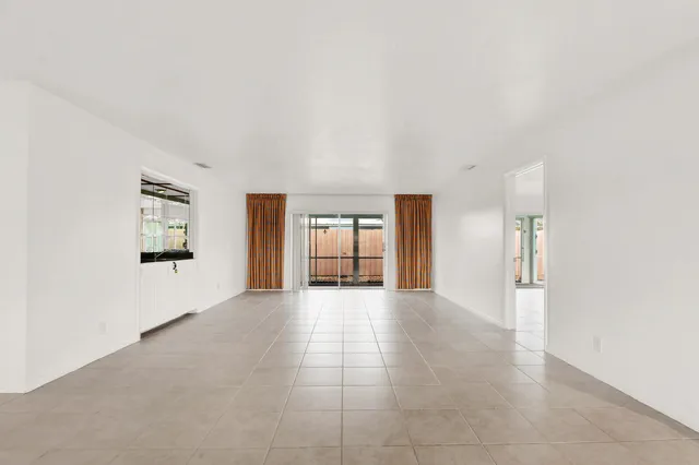 $824,900 | 3 Southeast Paddock Circle, Jupiter, FL 33469