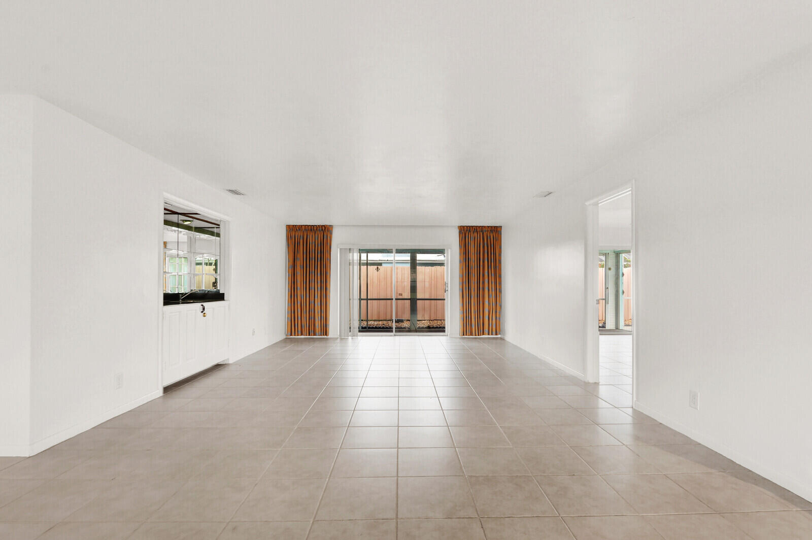 3 Southeast Paddock Circle Tequesta, FL 33469 - Photo 9 of 52 08_Image_10_mls