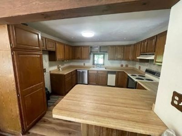 16 Partridge Hill Road Dudley, MA 01571 - Photo 4 of 21 Gallery Image 4