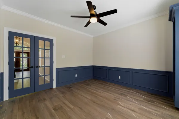 $935,000 | 23 Shearwater Place, The Woodlands, TX 77381