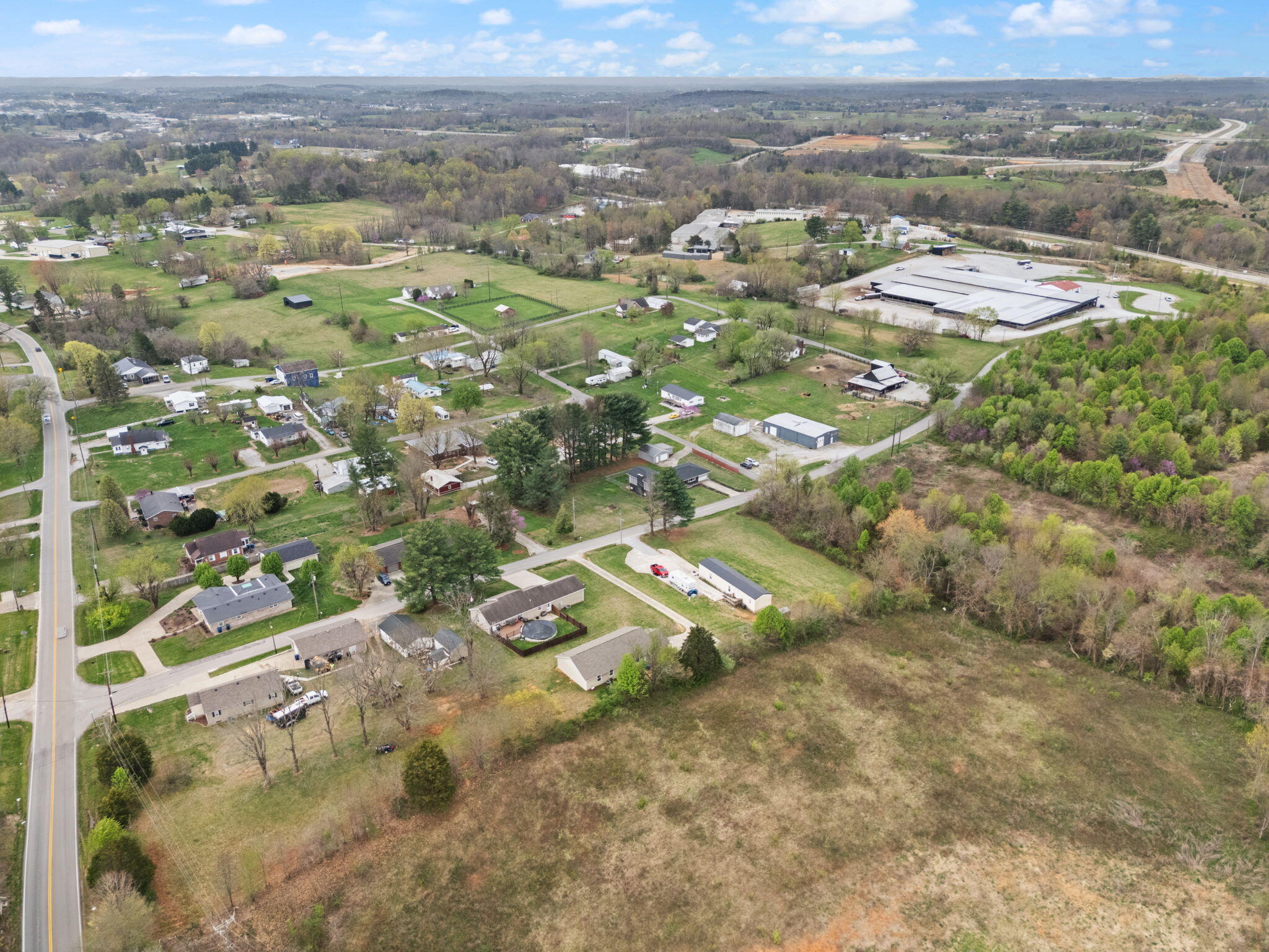 289 Bodie Road Somerset, KY 42503 - Photo 56 of 62 59-web-or-mls-DJI_20250402171117_0255_D