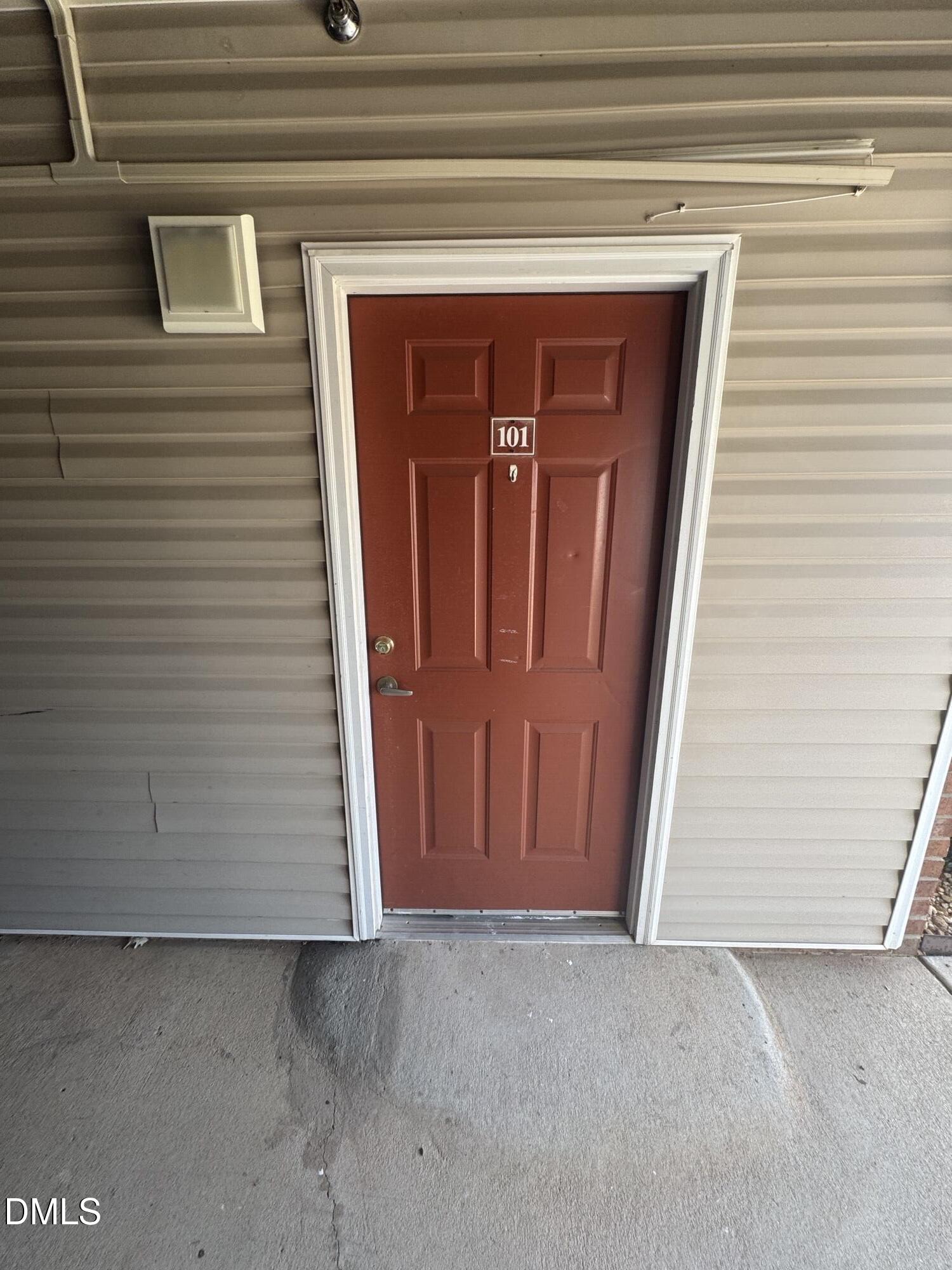 2511 Huntscroft Lane, Unit 101 Raleigh, NC 27617 - Photo 2 of 11 a view of door