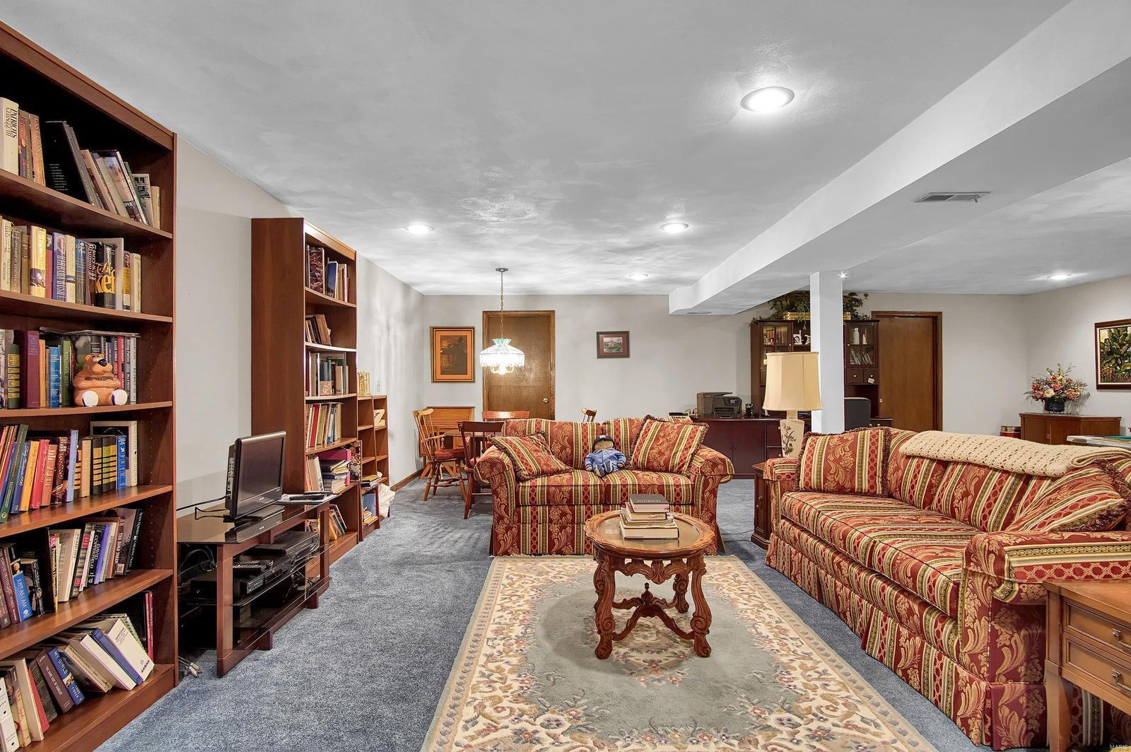 4095 Boyd Road Belleville, IL 62223 - Photo 31 of 52 Gallery Image 31