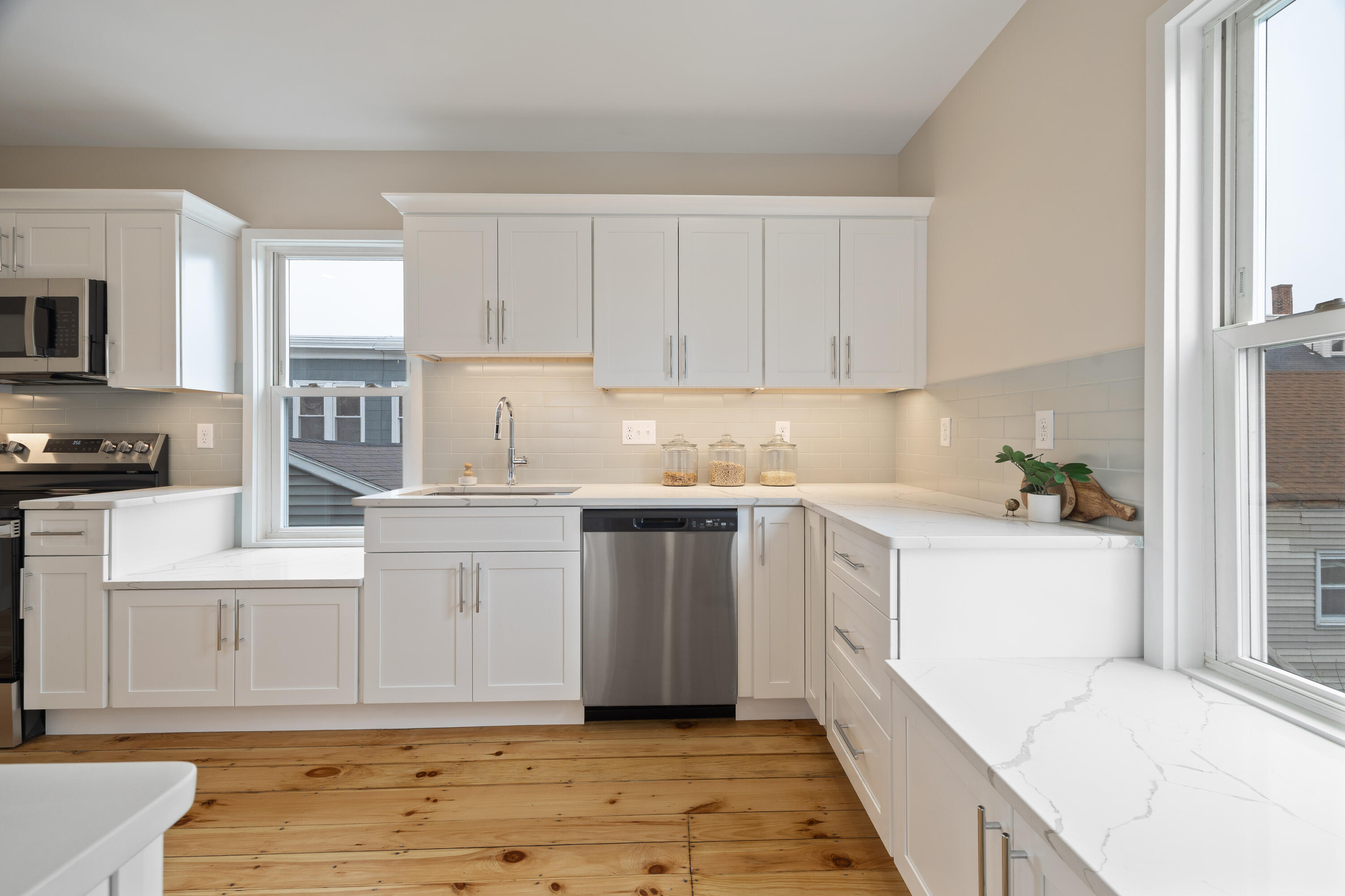 10 Galvin Street, Unit 2 Portland, ME 04103 - Photo 7 of 21 Kitchen