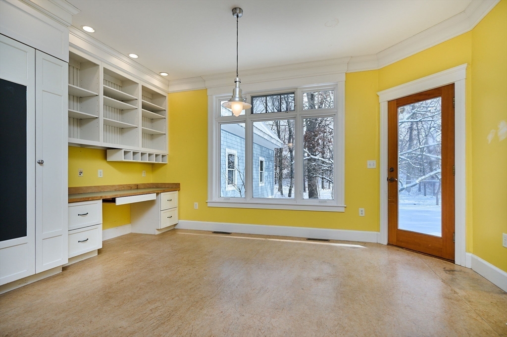 57 Tanglewood Road Amherst, MA 01002 - Photo 11 of 41 Gallery Image 11