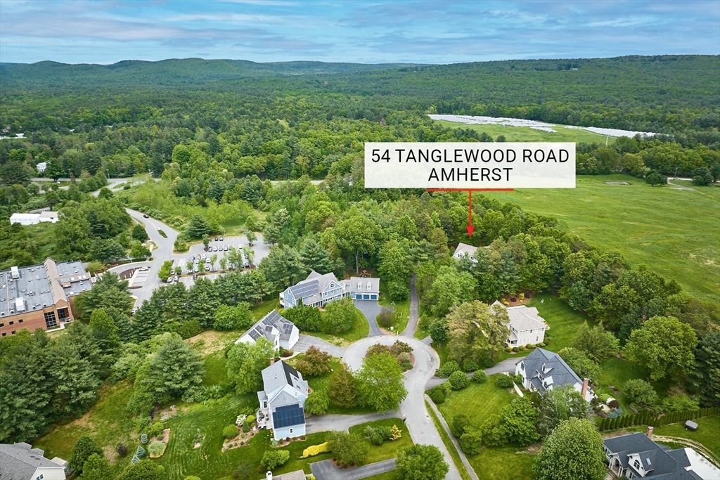 57 Tanglewood Road Amherst, MA 01002 - Photo 2 of 41 Gallery Image 2