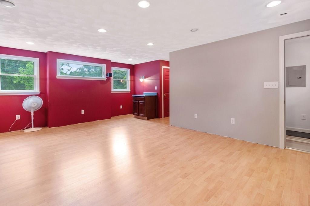 45 Pembrook Road North Andover, MA 01845 - Photo 24 of 37 Gallery Image 24