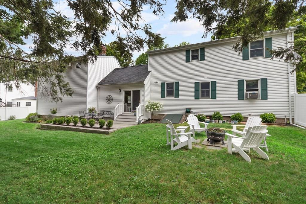 45 Pembrook Road North Andover, MA 01845 - Photo 3 of 37 Gallery Image 3