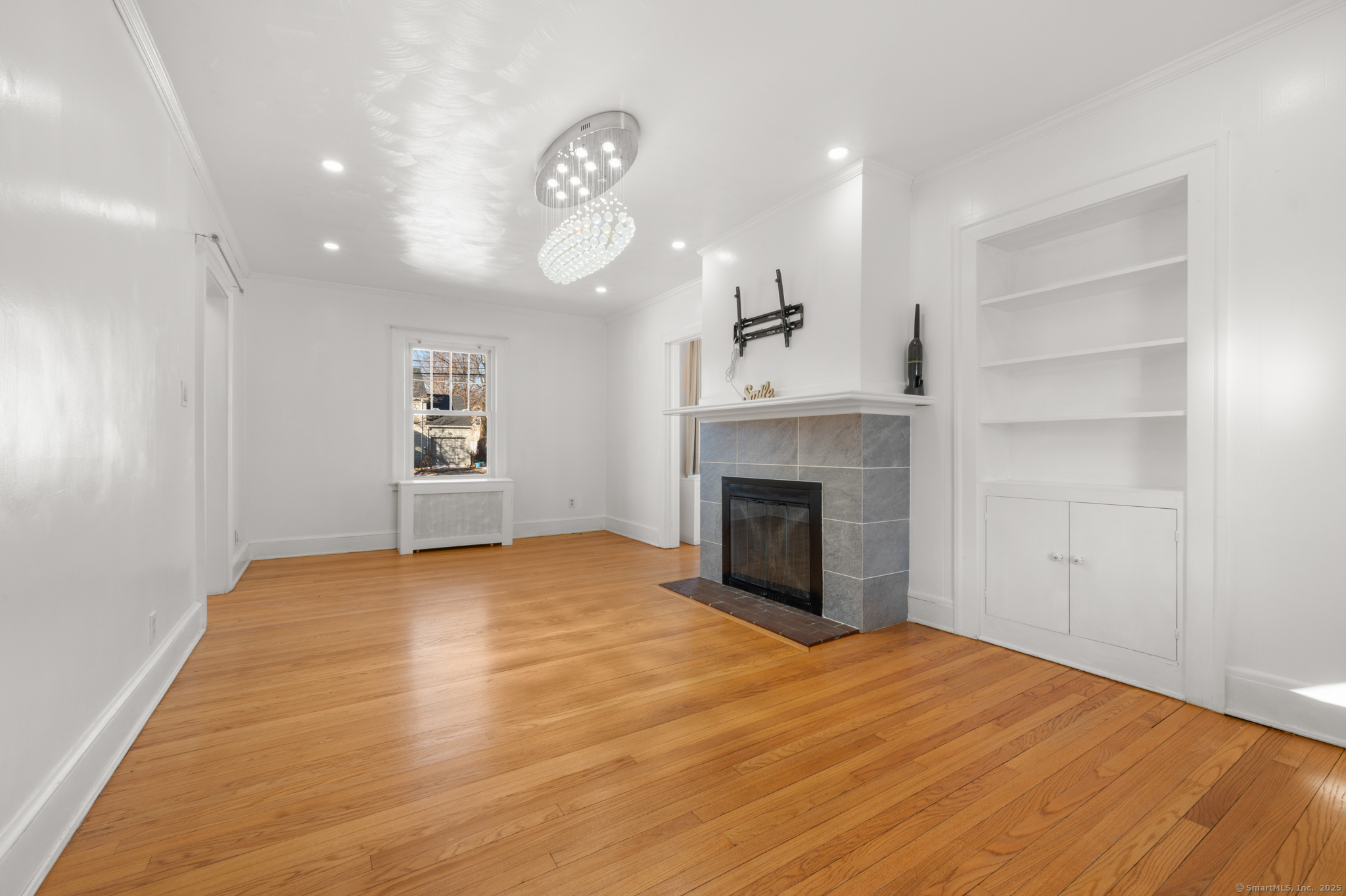 91 Fennbrook Road West Hartford, CT 06119 - Photo 13 of 40