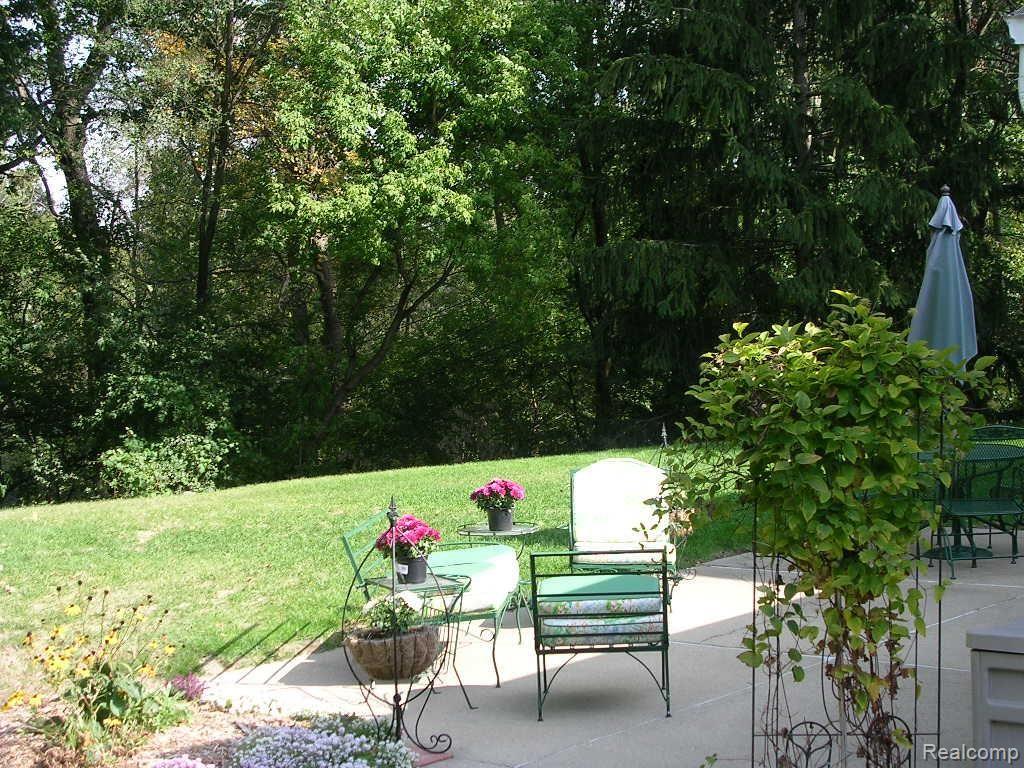 570 Lake Forest Road Rochester, MI 48309 - Photo 24 of 25 Lake Forest 006.JPG