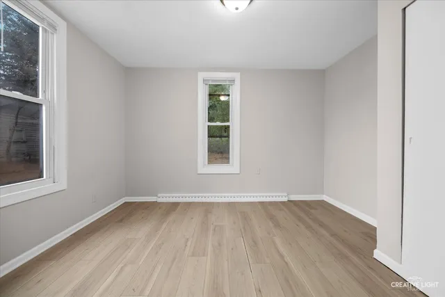 $1,550 | 674 St Charles Street, Unit 1, Elgin, IL 60120