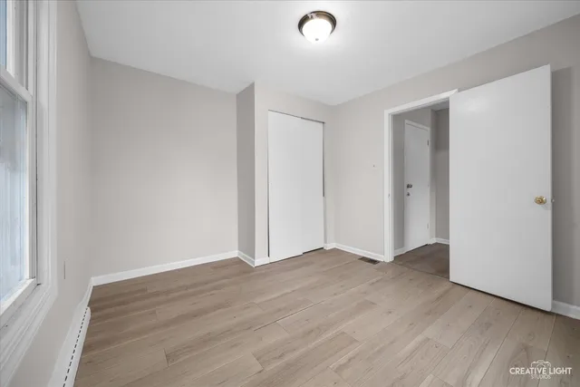 $1,550 | 674 St Charles Street, Unit 1, Elgin, IL 60120