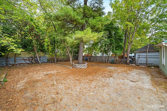 $1,550 | 674 St Charles Street, Unit 1, Elgin, IL 60120