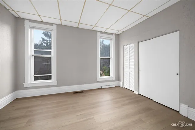 $1,550 | 674 St Charles Street, Unit 1, Elgin, IL 60120